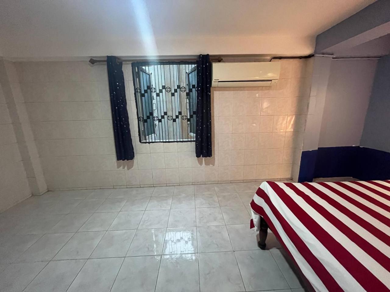 Por Chey Guesthouse Battambang Exterior foto